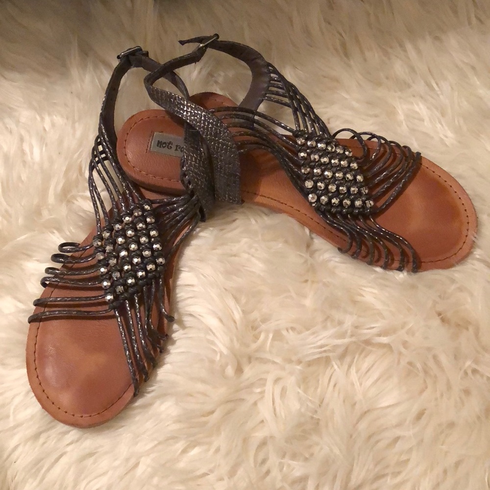 Not rated sandals